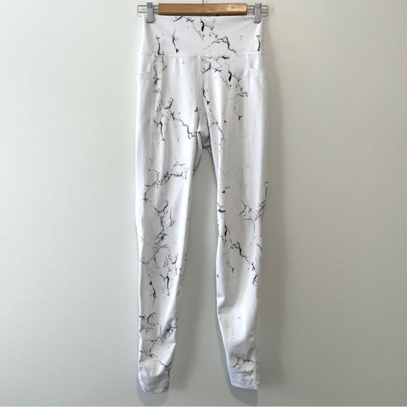 BuffBunny Onyx High Rise Leggings White Marble Sz M - Picture 3 of 5